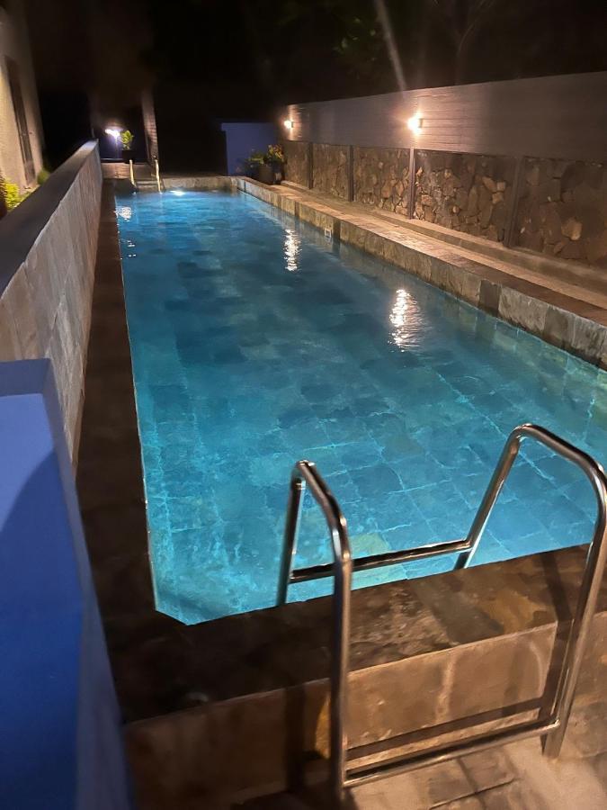 Coastal View Apartments Grand Bay Luaran gambar